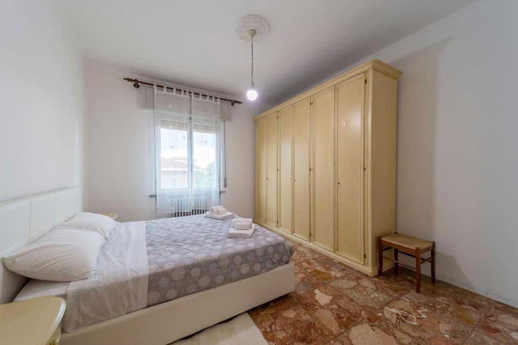Nabucco'S Home: Centro Ospedale パルマ エクステリア 写真