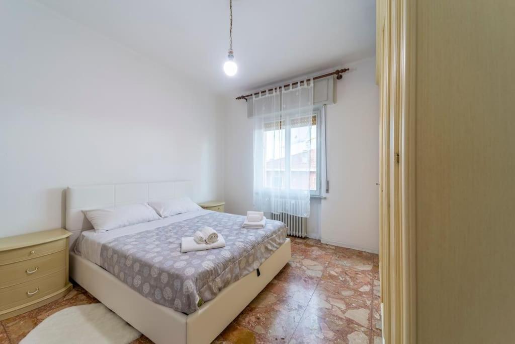 Nabucco'S Home: Centro Ospedale パルマ エクステリア 写真