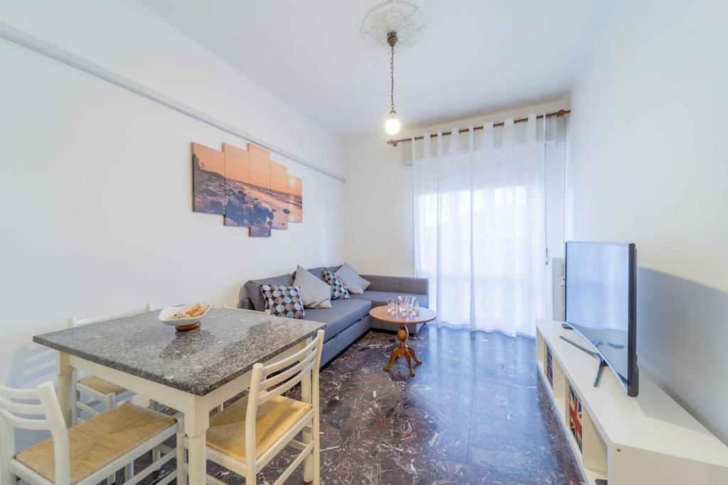 Nabucco'S Home: Centro Ospedale パルマ エクステリア 写真